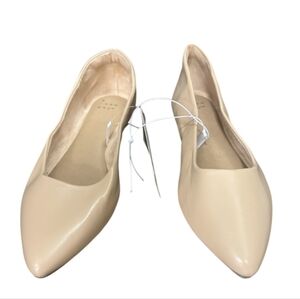 A New Day Women's Comfortable, casual flat shoes, size 8.5